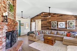 23781 Port Royal Ct, Tehachapi, CA 93561 - Photo 6