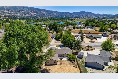 23781 Port Royal Court, Tehachapi, CA 93561 - Photo 38