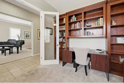 2001 Turnberry Drive, Oxnard, CA 93036 - Photo 10