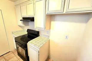 718 W Hemlock St, Port Hueneme, CA 93041 - Photo 6