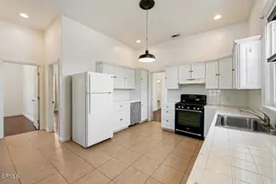 303 S J St, Lompoc, CA 93436 - Photo 10