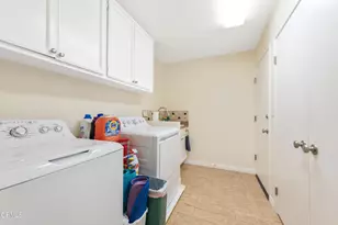 3509 Vicki Ct, Simi Valley, CA 93063 - Photo 26