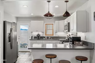 166 N Garden St, Ventura, CA 93001 - Photo 18