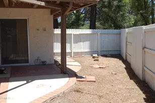 1134 Canterford Cir, Westlake Village, CA 91361 - Photo 2