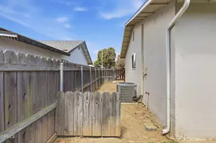 482 MacKay Ave, Ventura, CA 93004 - Photo 36