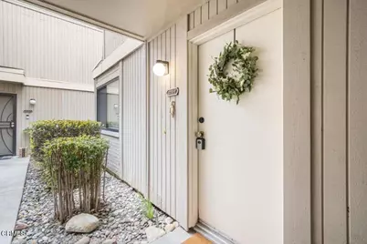1276 Seacliff Court #7, Ventura, CA 93003 - Photo 4