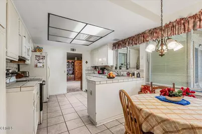 41028 Village 41, Camarillo, CA 93012 - Photo 18