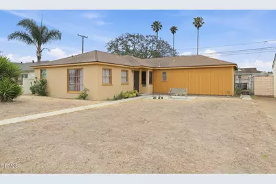 456 E Poplar Street, Oxnard, CA 93033 - Photo 1