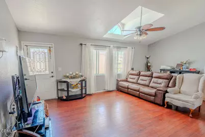 205 E Driffill Boulevard #137, Oxnard, CA 93030 - Photo 6