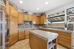 675 Parrish St, Ventura, CA 93003 - Photo 18