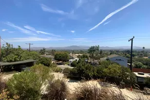 377 N Loop Dr, Camarillo, CA 93010 - Photo 26