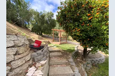 377 N Loop Drive, Camarillo, CA 93010 - Photo 26