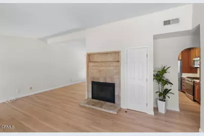 22901 Leadwell Street, West Hills, CA 91307 - Photo 8