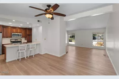 22901 Leadwell Street, West Hills, CA 91307 - Photo 6