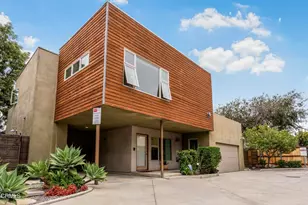 213 E Scott St, Port Hueneme, CA 93041 - Photo 2