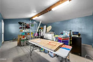 23820 Hartland St, Los Angeles, CA 91307 - Photo 32