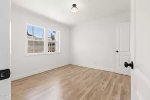 5105 Larkspur Dr, Ventura, CA 93001 - Photo 36