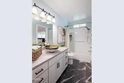 335 W Avenida De Las Flores, Thousand Oaks, CA 91360 - Photo 10