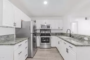 1300 Saratoga Ave, Ventura, CA 93003 - Photo 2