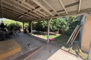 163 E Dollie St, Oxnard, CA 93033 - Photo 14