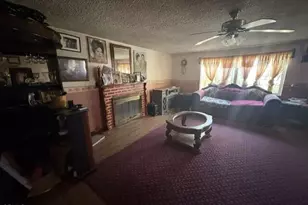 163 E Dollie St, Oxnard, CA 93033 - Photo 2