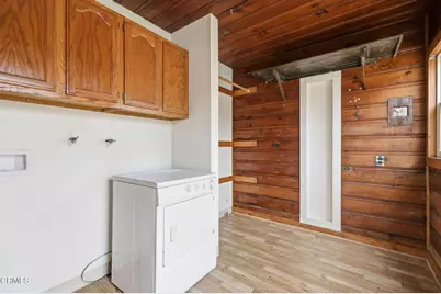 330 S Seaward Avenue, Ventura, CA 93003 - Photo 18