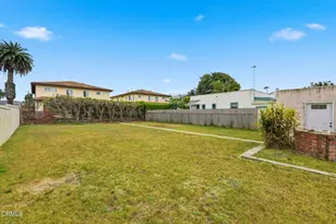 330 S Seaward Ave, Ventura, CA 93003 - Photo 22