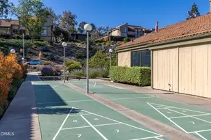 324 Chestnut Hill Ct, Thousand Oaks, CA 91360 - Photo 22