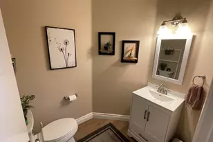 1044 Gilbert Ln, Ventura, CA 93003 - Photo 16