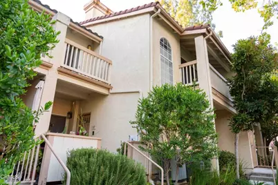 684 Sutton Crest Trail #Tl107, Oak Park, CA 91377 - Photo 2