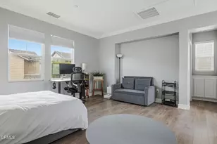 324 Kiawah River Dr, Oxnard, CA 93036 - Photo 24
