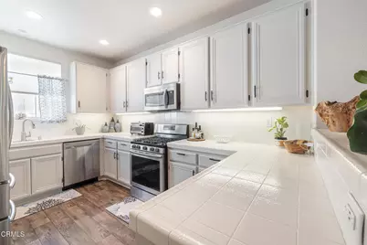 148 Beach Side Court #148, Ventura, CA 93001 - Photo 4