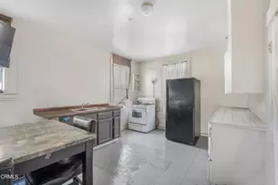 201 203 S E St, Oxnard, CA 93030 - Photo 20