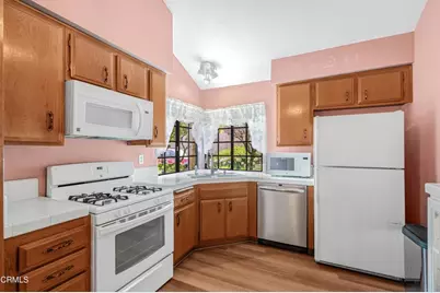 3656 Via Pacifica Walk, Oxnard, CA 93035 - Photo 8
