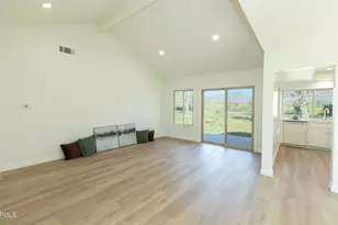 20164 Village 20, Camarillo, CA 93012 - Photo 10
