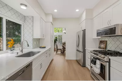 146 Symphony Lane, Oak Park, CA 91377 - Photo 10