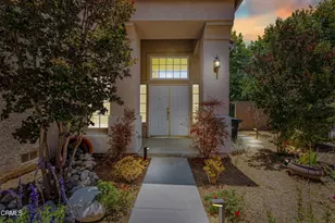 146 Symphony Ln, Oak Park, CA 91377 - Photo 2
