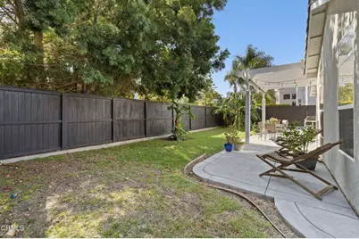 795 Livingston Avenue, Ventura, CA 93003 - Photo 36