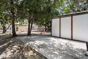 25173 Atwood Blvd, Newhall, CA 91321 - Photo 36