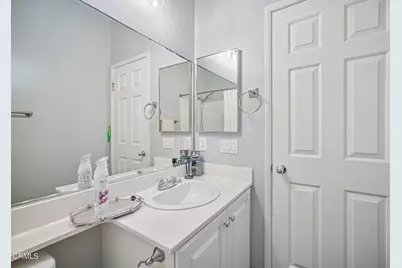 231 Calle Orovista, Camarillo, CA 93012 - Photo 18
