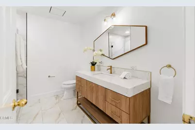 3960 W Hemlock Street, Oxnard, CA 93035 - Photo 24