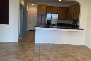 730 Owens River Dr, Oxnard, CA 93036 - Photo 2