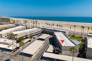 246 E Surfside Dr, Port Hueneme, CA 93041 - Photo 20