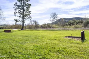 15750 Arroyo Dr, Moorpark, CA 93021 - Photo 42