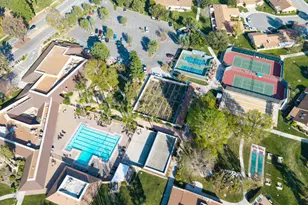 9210 Village 9, Camarillo, CA 93012 - Photo 38