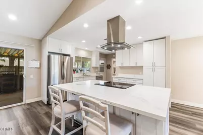 13201 Village 13, Camarillo, CA 93012 - Photo 8