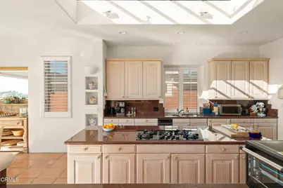 1571 Mandalay Beach Road, Oxnard, CA 93035 - Photo 18