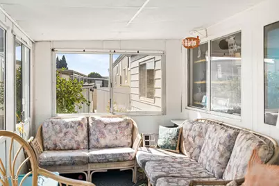33 Heather Way #33, Ventura, CA 93004 - Photo 22