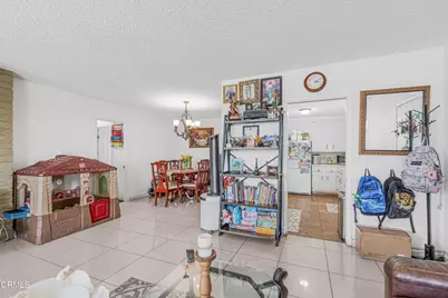 1331 Edgewood Way, Oxnard, CA 93030 - Photo 10