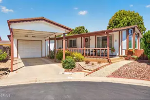 3 Poinsettia Gardens Dr, Ventura, CA 93004 - Photo 2